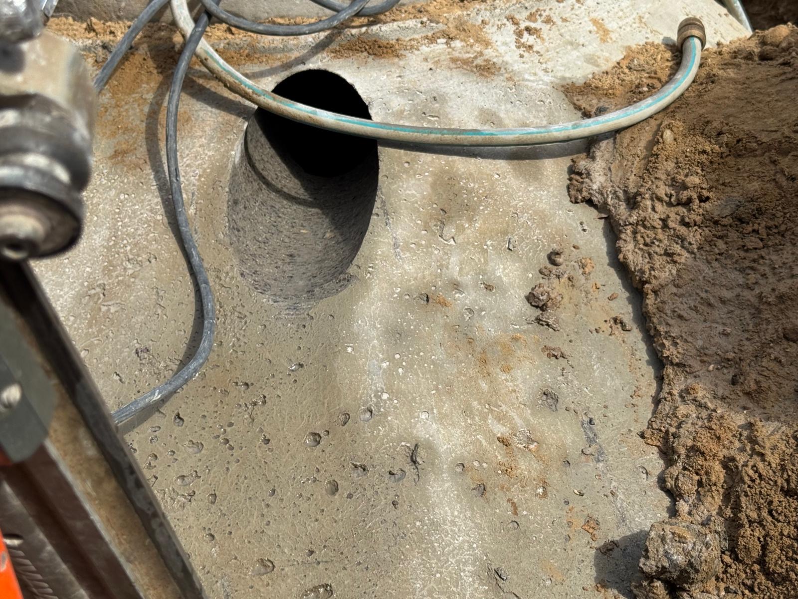 Betonbohrarbeit auf Baustelle